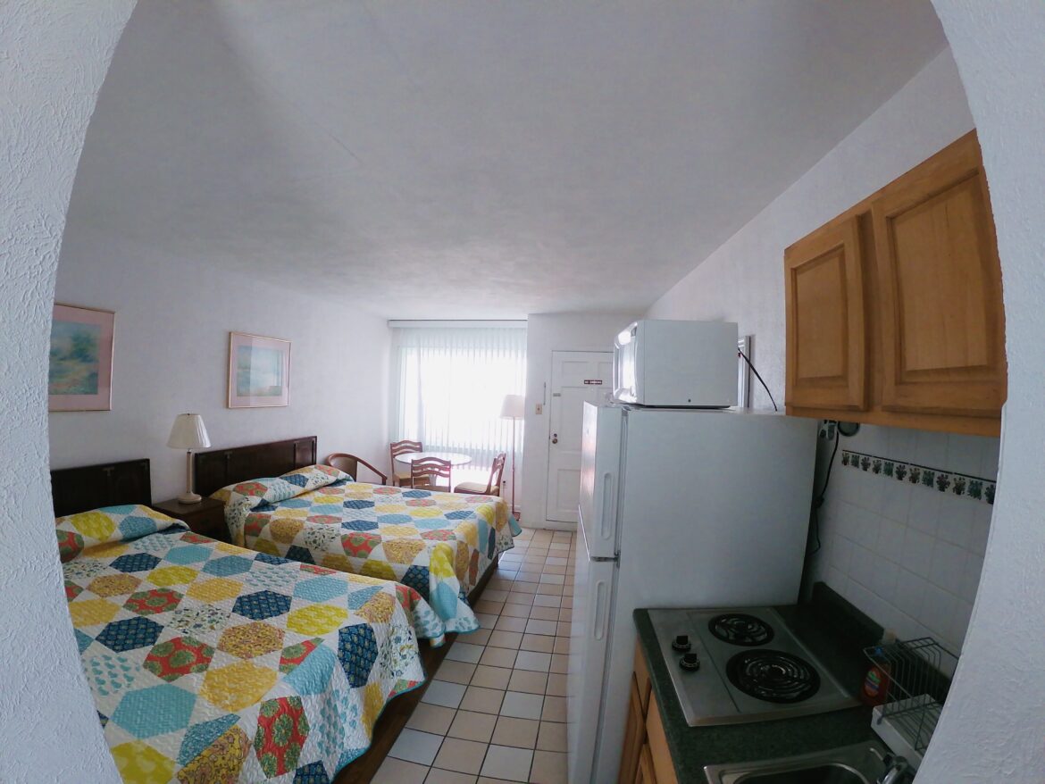 Double Queen Room with Efficiency